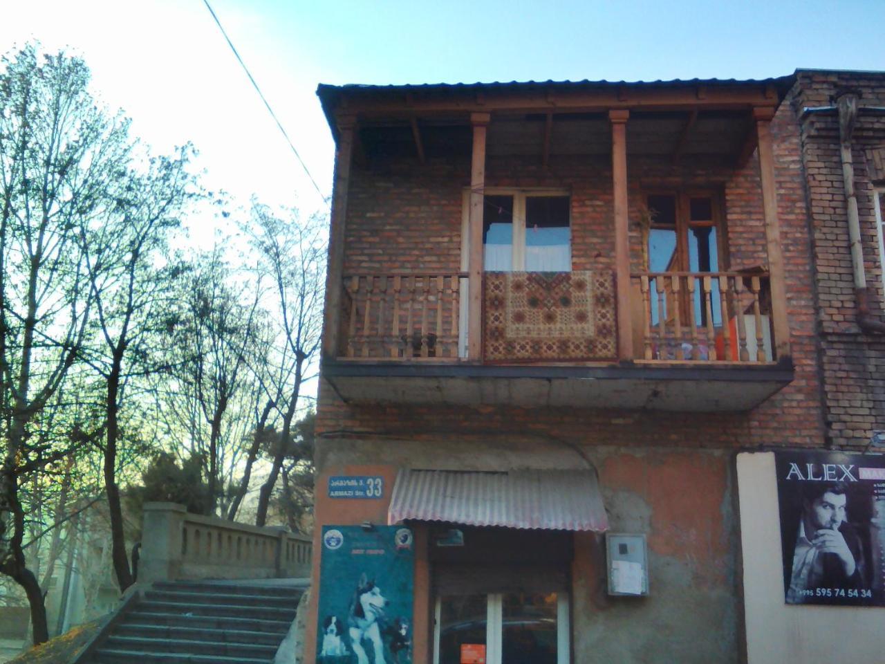 Hostel Oxalis Tbilisi Exterior foto